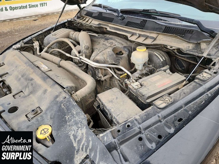 2017-dodge-1500-image-28