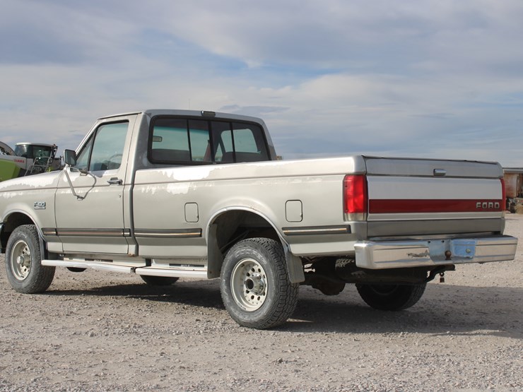 1991-ford-f150-lariat-image-3
