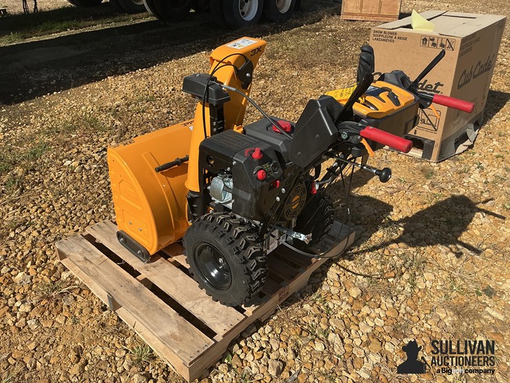 cub-cadet-3x28ip-28”-walk-behind-snow-blower-image-7