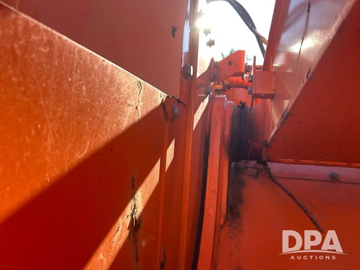 2014-doosan-dx235-lcr-image-41