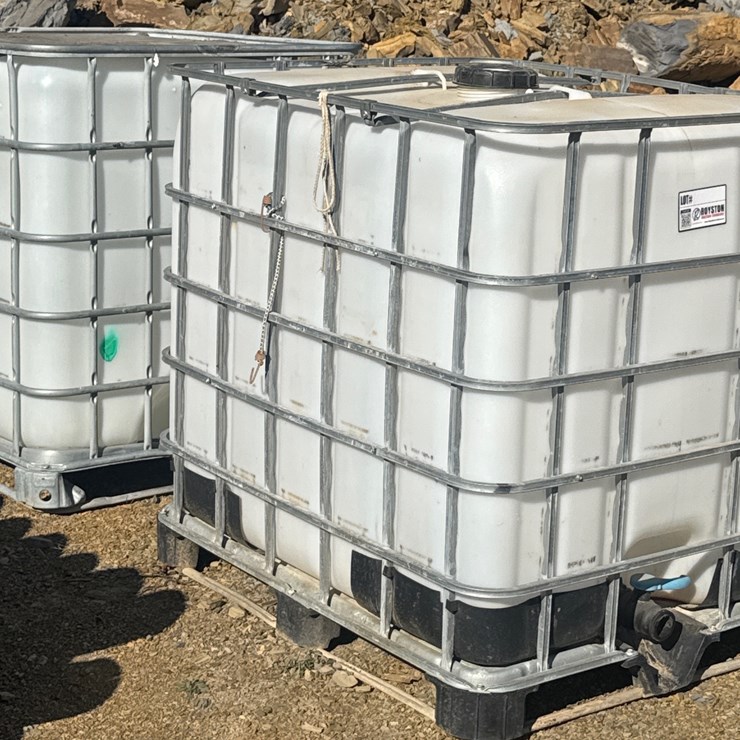 #1116 • 2 IBC water tanks with galvanized crate