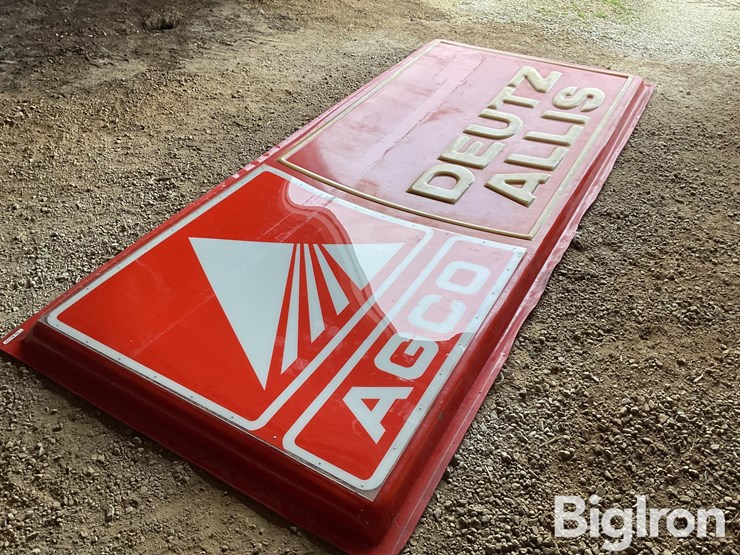 agco-deutz-allis-plastic-sign-image-1