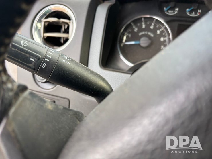 2014-ford-f150-xlt-image-72