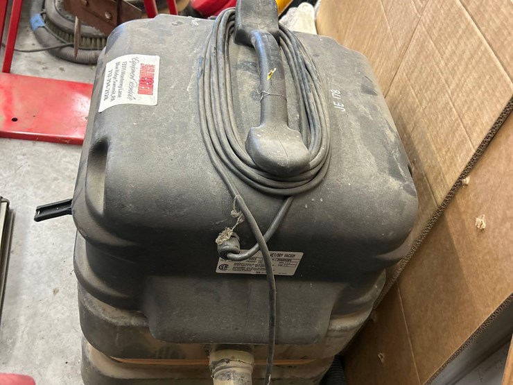 mi-t-m-corp-wet/dry-vac-image-3