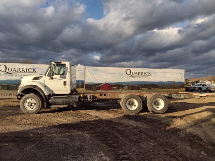 international-10-image-1