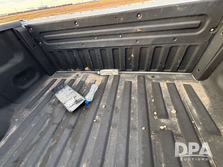 2014-ford-f150-xlt-image-24