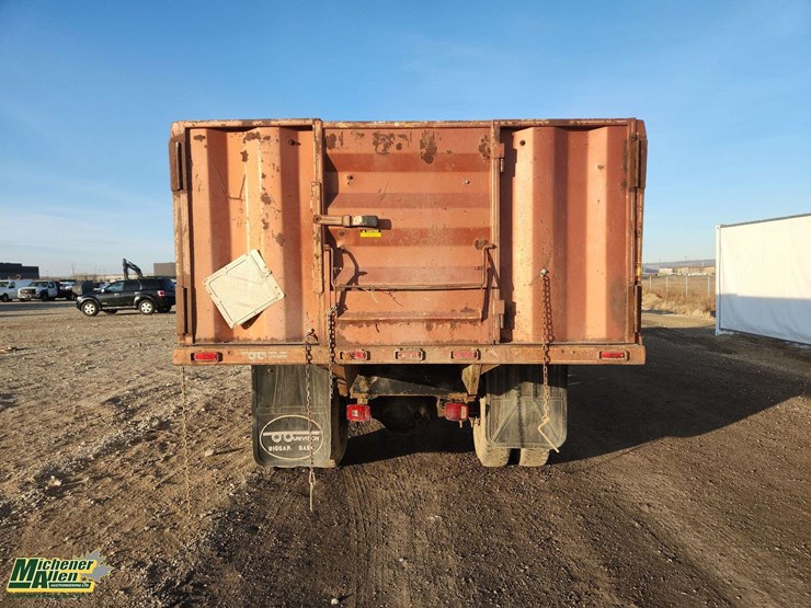 1991-gmc-7000-image-9