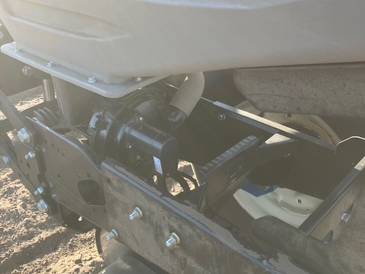 2019-kinze-3140-image-84