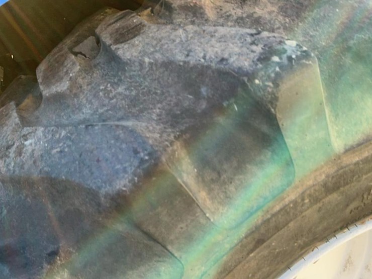 new-holland-tc29d-image-16