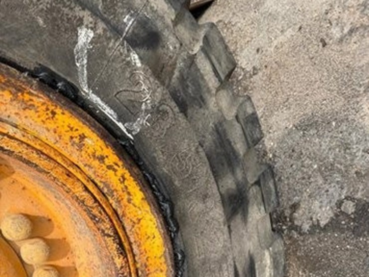 2007-volvo-l120f-image-22