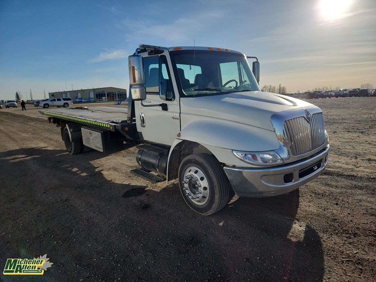 international-durastar-4300-image-2