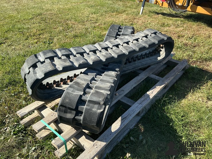 kubota-svl75-2-image-1