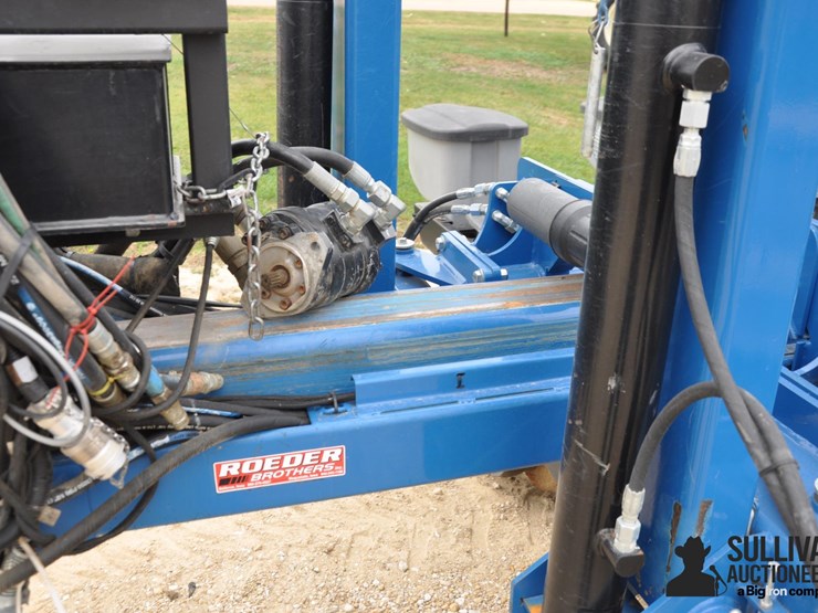 2015-kinze-4900-image-16
