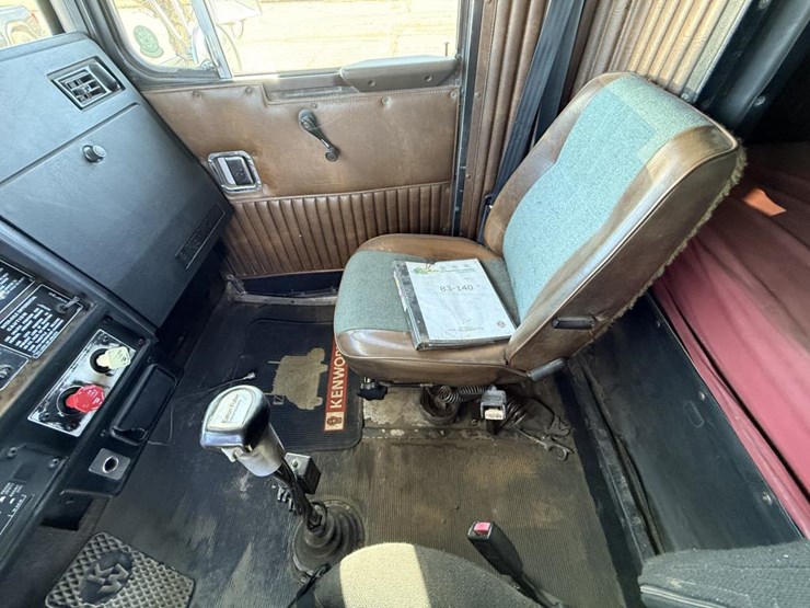 1995-caterpillar-3406c-image-52