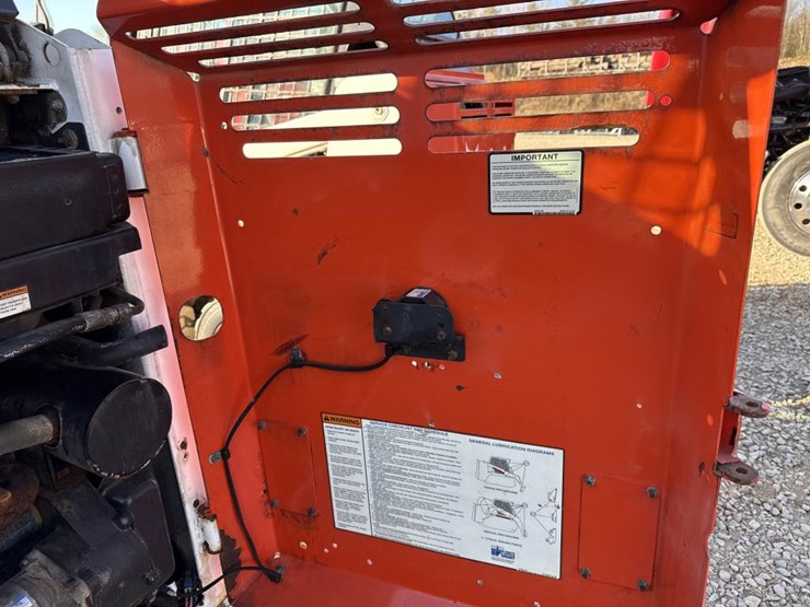 2015-bobcat-s70-image-22