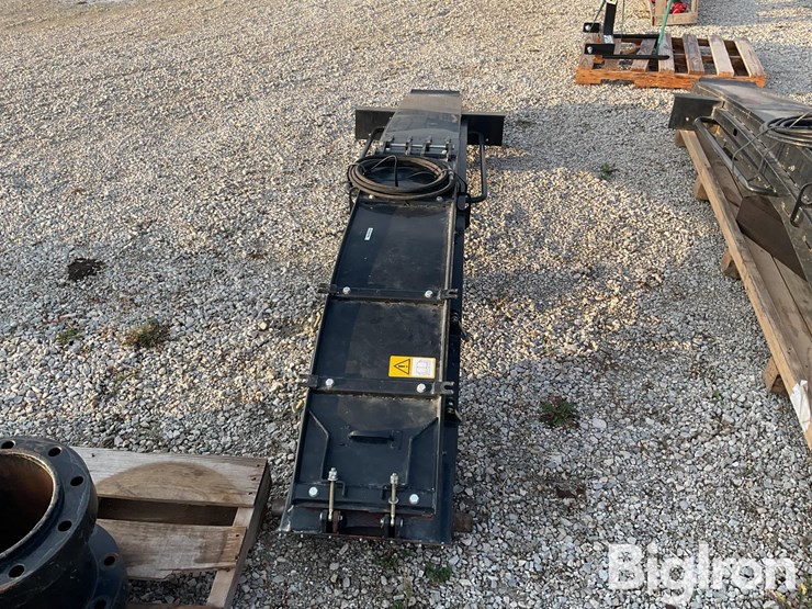 new-holland-fr-forage-chopper-image-8