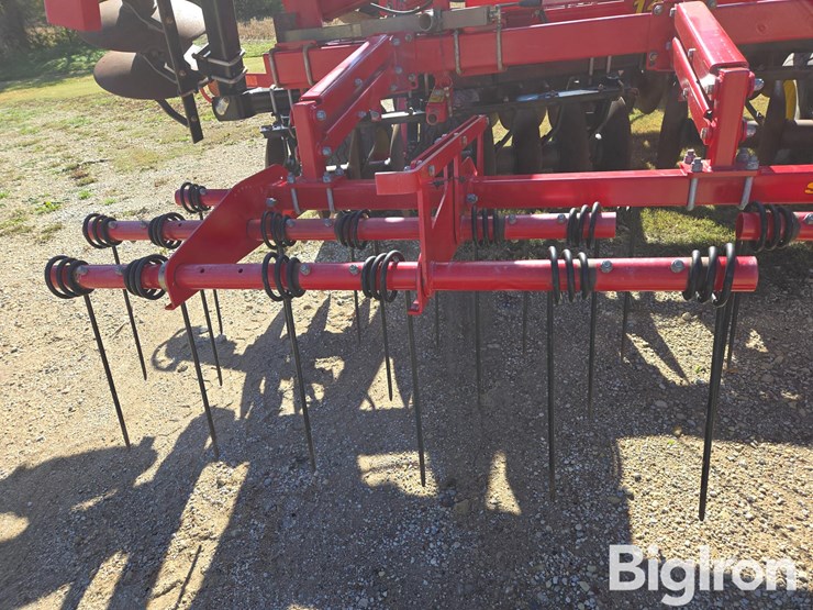 2016-sunflower-1436-33-image-17