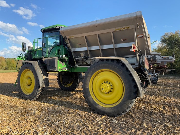 john-deere-600r-image-5