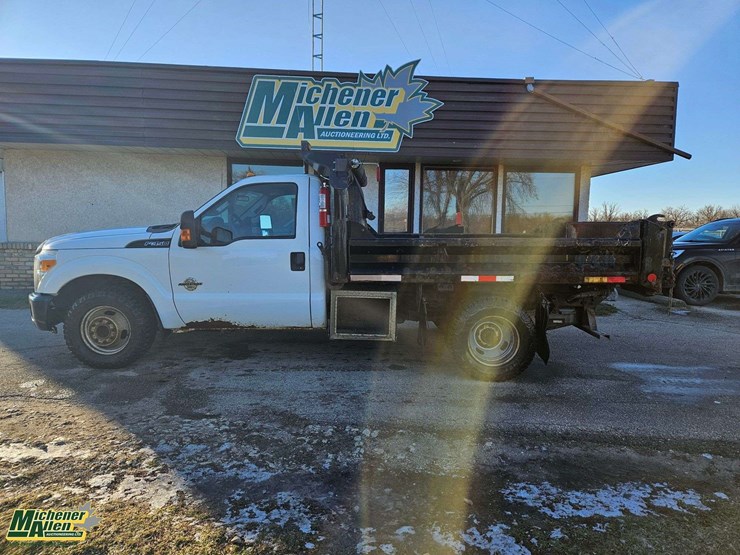 2011-ford-f350-image-2