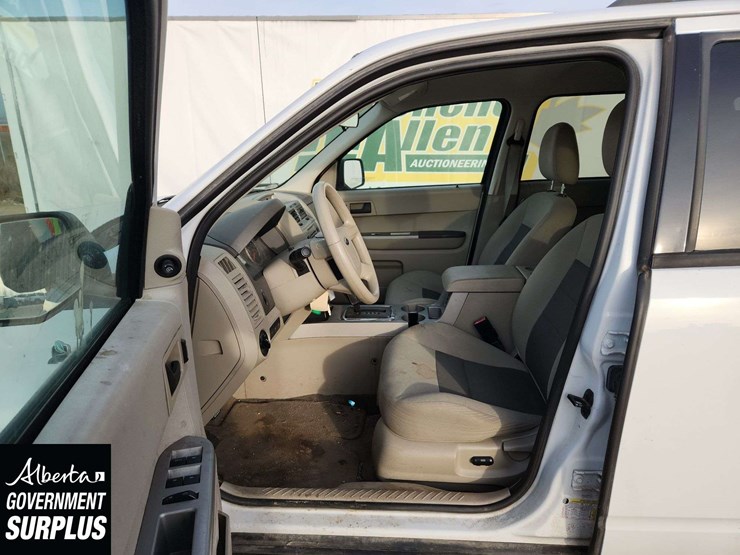 2008-ford-escape-hybrid-image-12