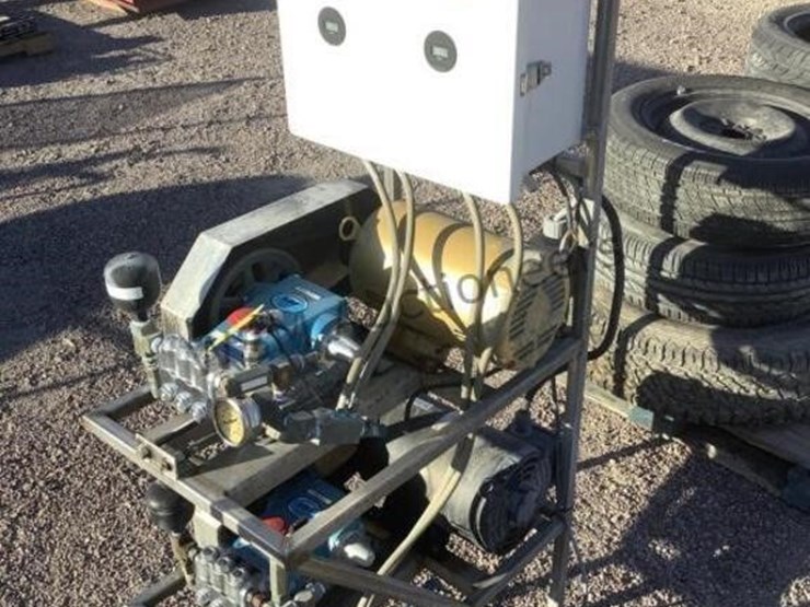 (2)-electric-pressure-washers-image-1