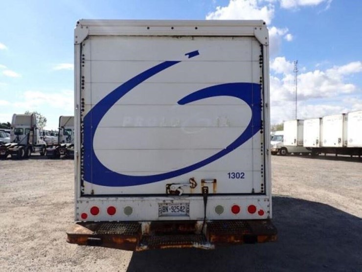 2013-freightliner-mt55-image-6