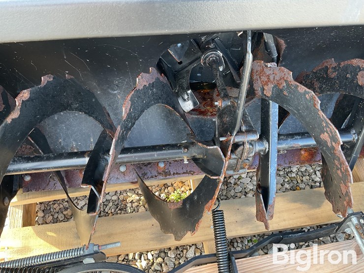 simplicity-snowblower-image-10