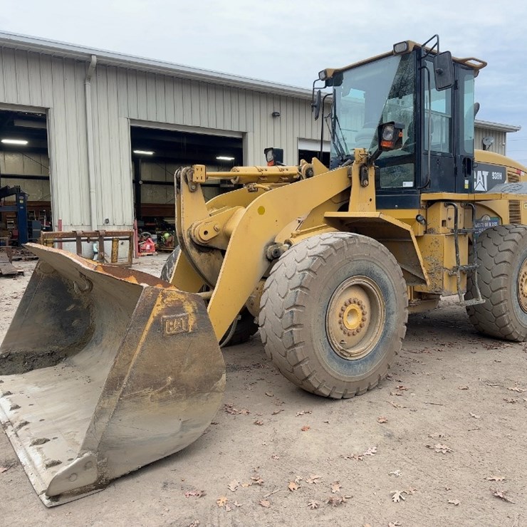 2008 CATERPILLAR 938H