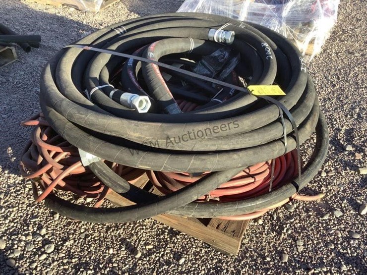 pallet-of-asst-industrial-hoses-image-4