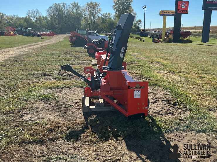 land-pride-sb2584-84”-3-pt-snow-blower-image-4