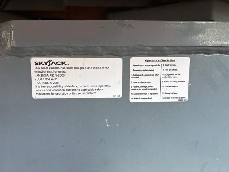 2012-skyjack-sj45t-image-11