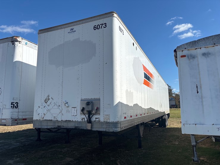 #16203-•-2014-hyundai-van-image-1