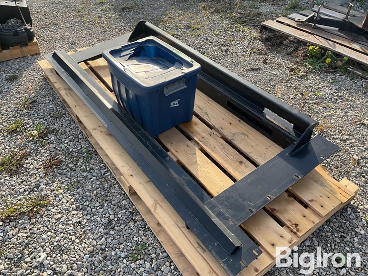 new-holland-cr-series-header-adapter-image-5