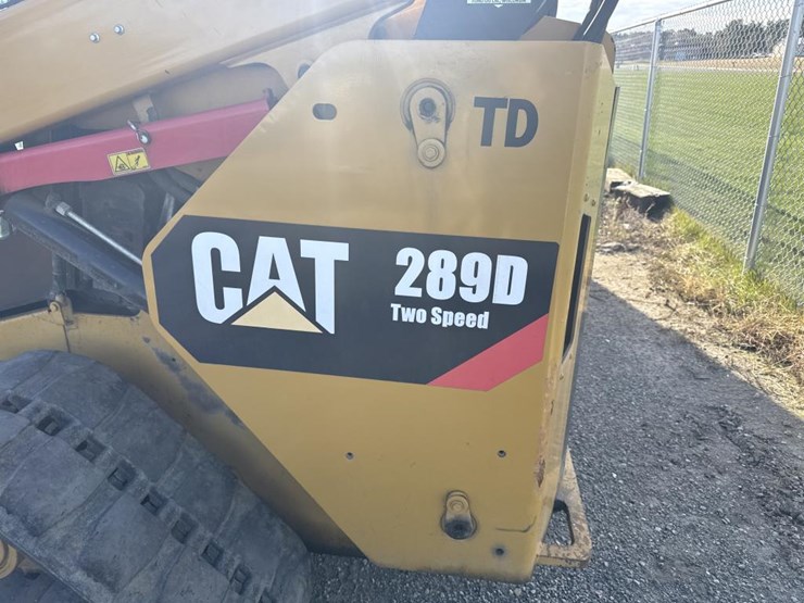 2017-caterpillar-289d-image-26