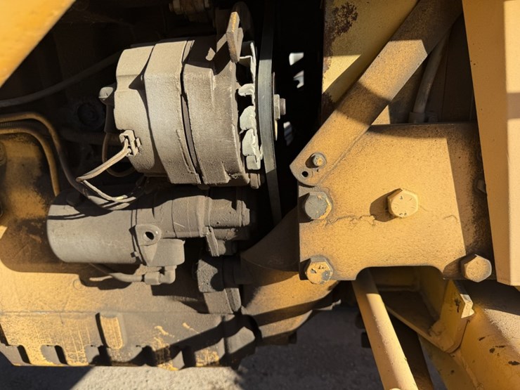 massey-ferguson-300a-image-31