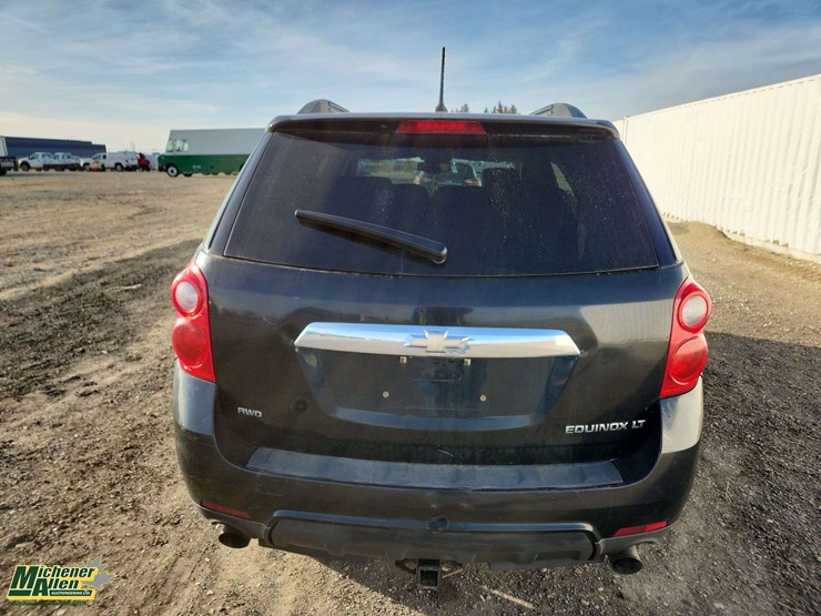 2013-chevrolet-equinox-lt-image-21