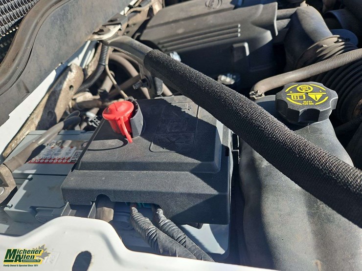 2018-chevrolet-silverado-3500hd-image-19