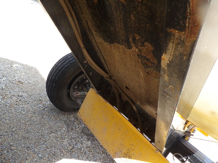 #27063-•-2016-laymor-sm-400-sweeper-/-broom-image-15