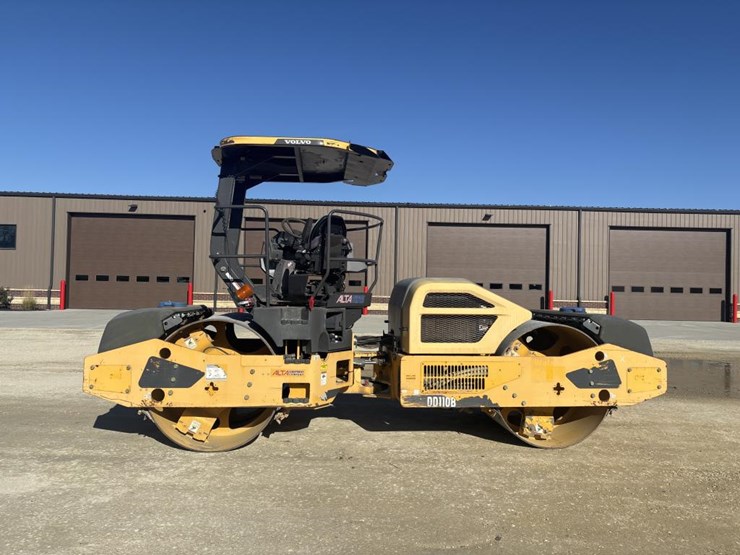 #1341-•-2013-volvo-dd110-roller-image-2