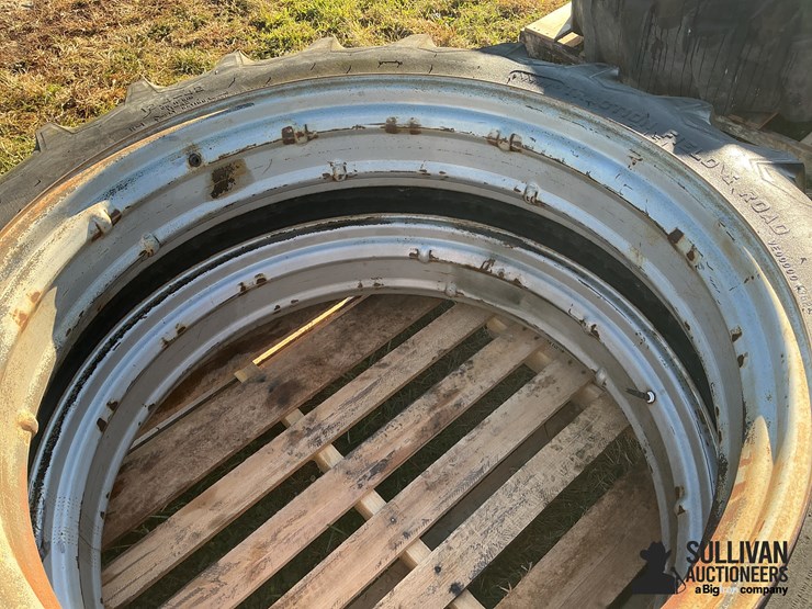 firestone-12.4-42-tires-on-rims-image-9