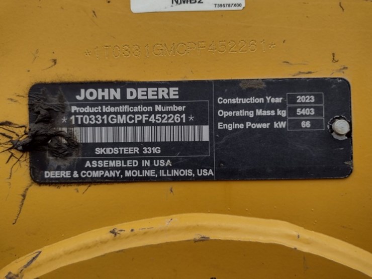 deere-331g-image-5
