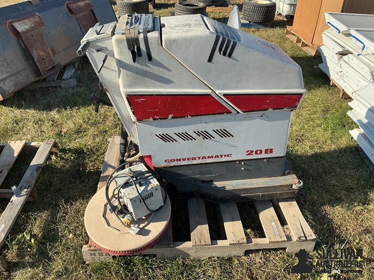 advance-convertamatic-20b-floor-cleaner-image-8