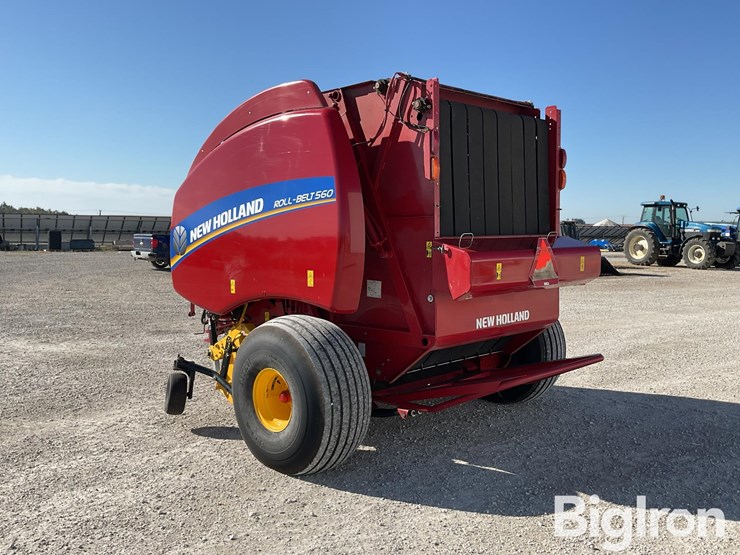 2021-new-holland-560-round-baler-image-7