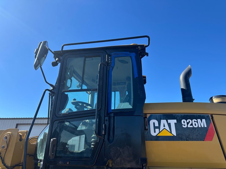 2016-caterpillar-926m-image-19