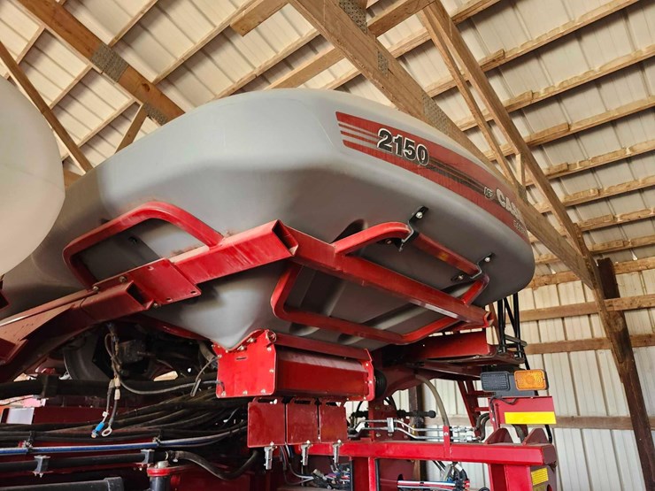 2023-case-ih-2150-image-8
