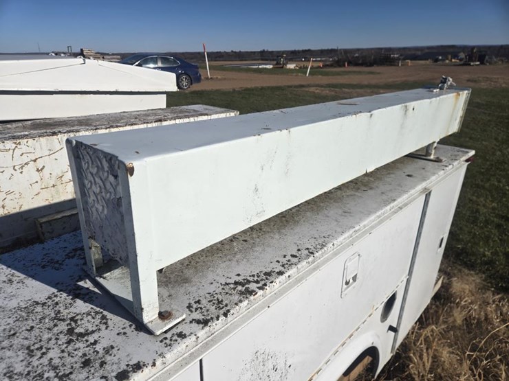 #2998-•-knapheide-(6)-door-utility-bed-image-5