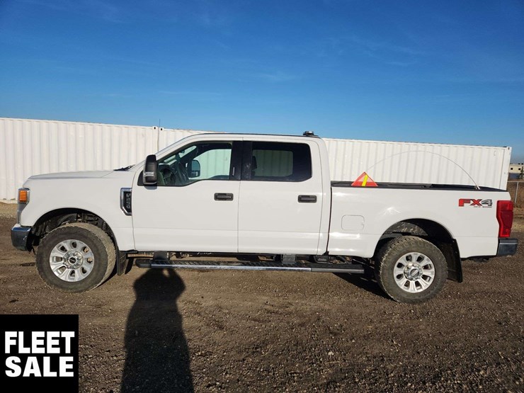 2021-ford-f250-image-21