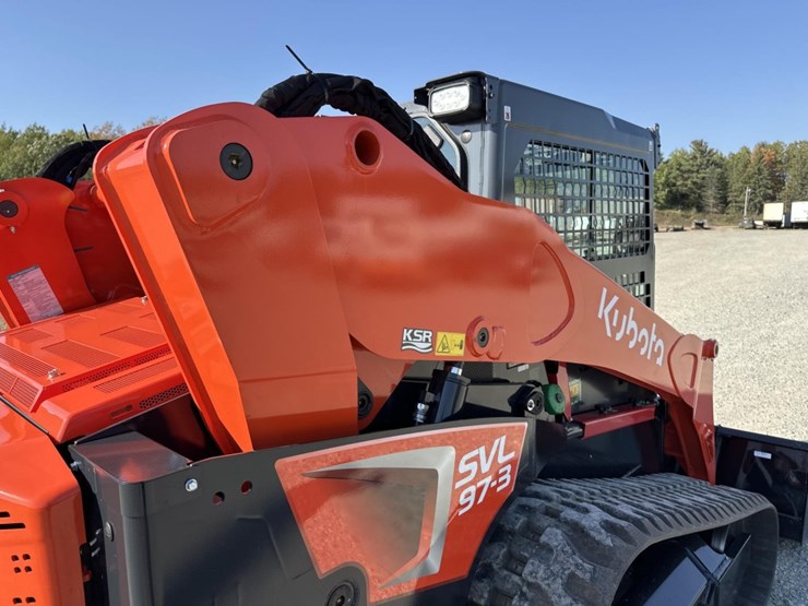 #5120-•-2025-kubota-svl-97-3-tracked-skid-steer-image-19