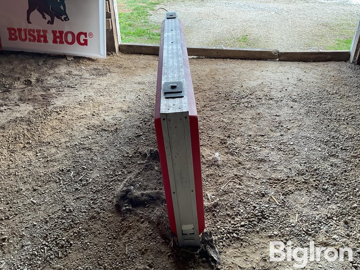 gehl-lighted-sign-image-4