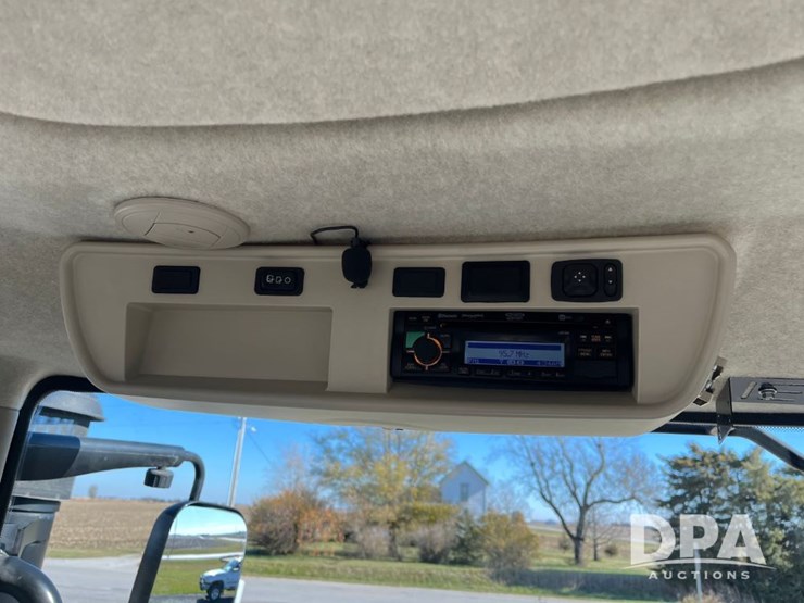 2014-john-deere-9560rt-image-71